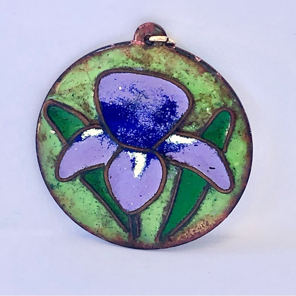 Purple Enamel Iris Floral Pendant in Green and Lavender Artisan - Picture 5 of 5